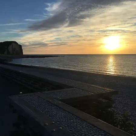 Reamenage Fin Juillet 2025, Albatros A Moins De 50 Metres De La Plage, Vue Degagee Sur La Vallee