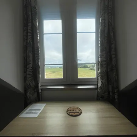 Appartement Reamenage Fin Juillet 2025, Albatros A Moins De 50 Metres De La Plage, Vue Degagee Sur La Vallee