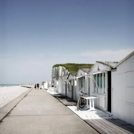 Reamenage Fin Juillet 2025, Albatros A Moins De 50 Metres De La Plage, Vue Degagee Sur La Vallee * Veulettes-sur-Mer