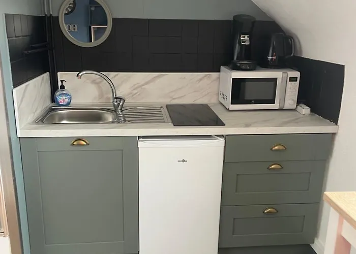 Apartment Reamenage Fin Juillet 2025, Albatros A Moins De 50 Metres De La Plage, Vue Degagee Sur La Vallee